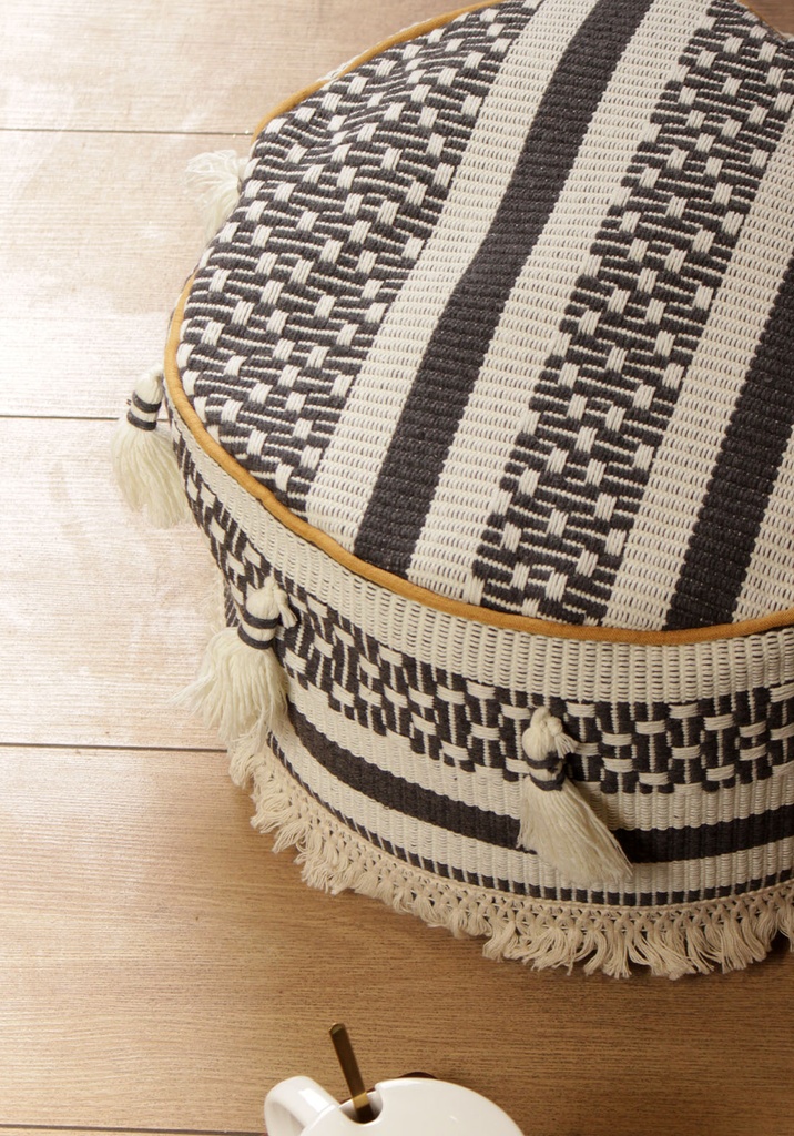 N-487-45 Pouffe دائري